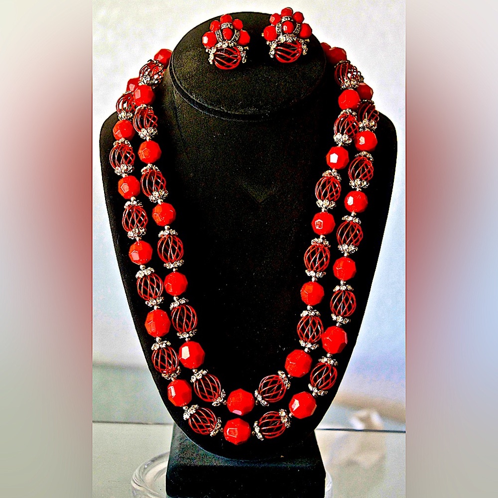 VENDOME 2 STRAND NECKLACE & EARRINGS RED SILVER VINTAGE CRYSTAL